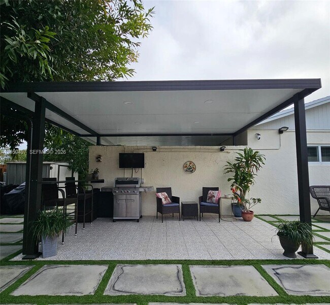 Building Photo - 19623 NW 30th Pl