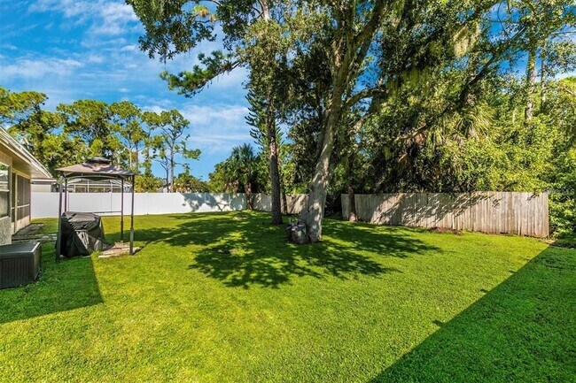 Building Photo - 4382 Sunburst Ave