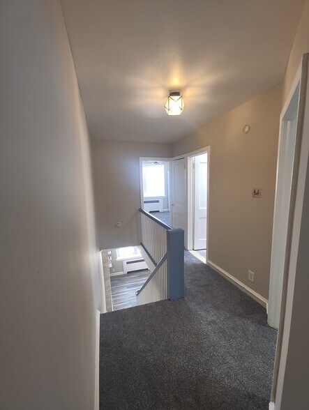 2nd floor hallway - 1624 E Mayland St
