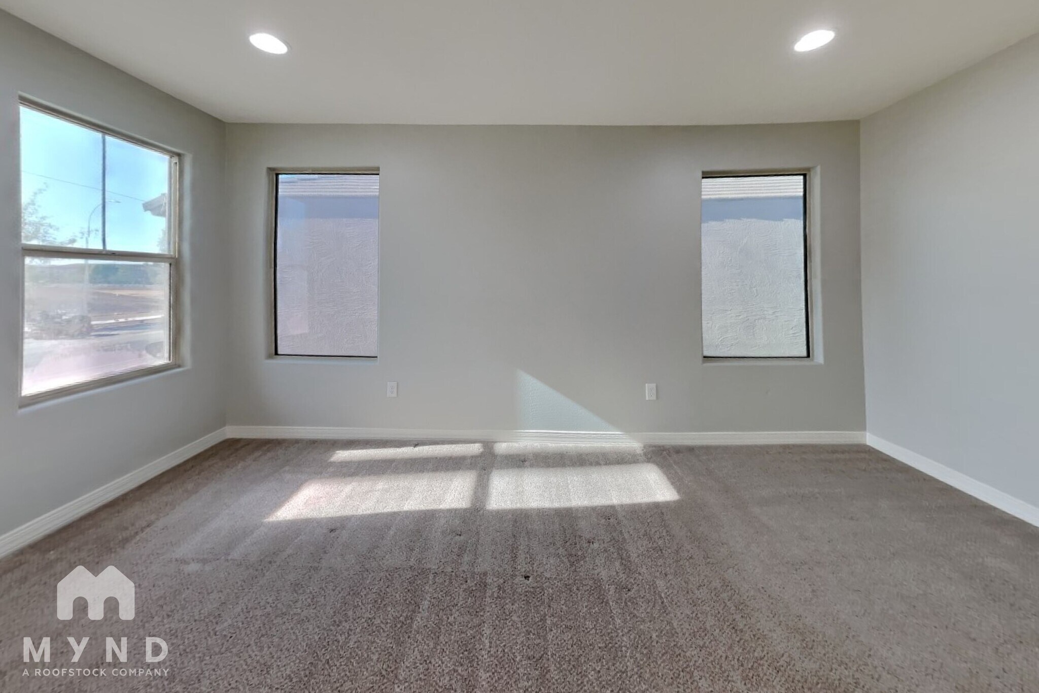 Building Photo - 421 N 119th Dr