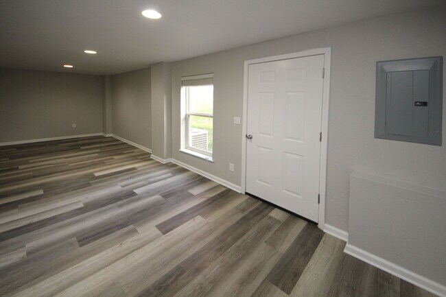 Walk out basement - 1879 Chickadee Dr