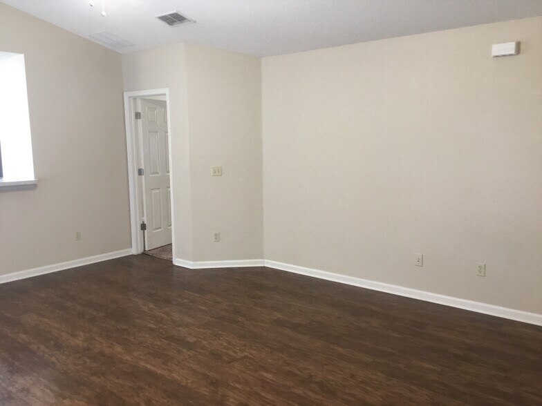 Building Photo - 96015 Sunfish Ln