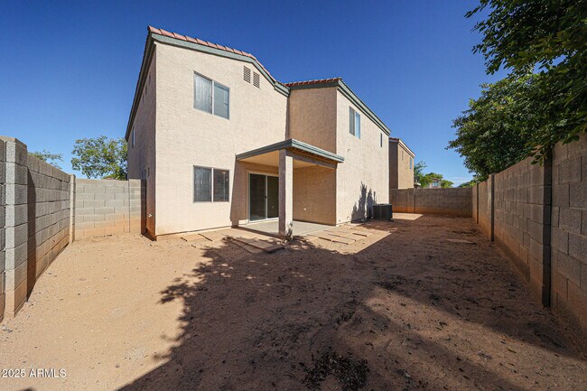 Building Photo - 2428 S 84th Gln