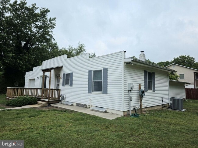 Building Photo - 4838 Landis Ave