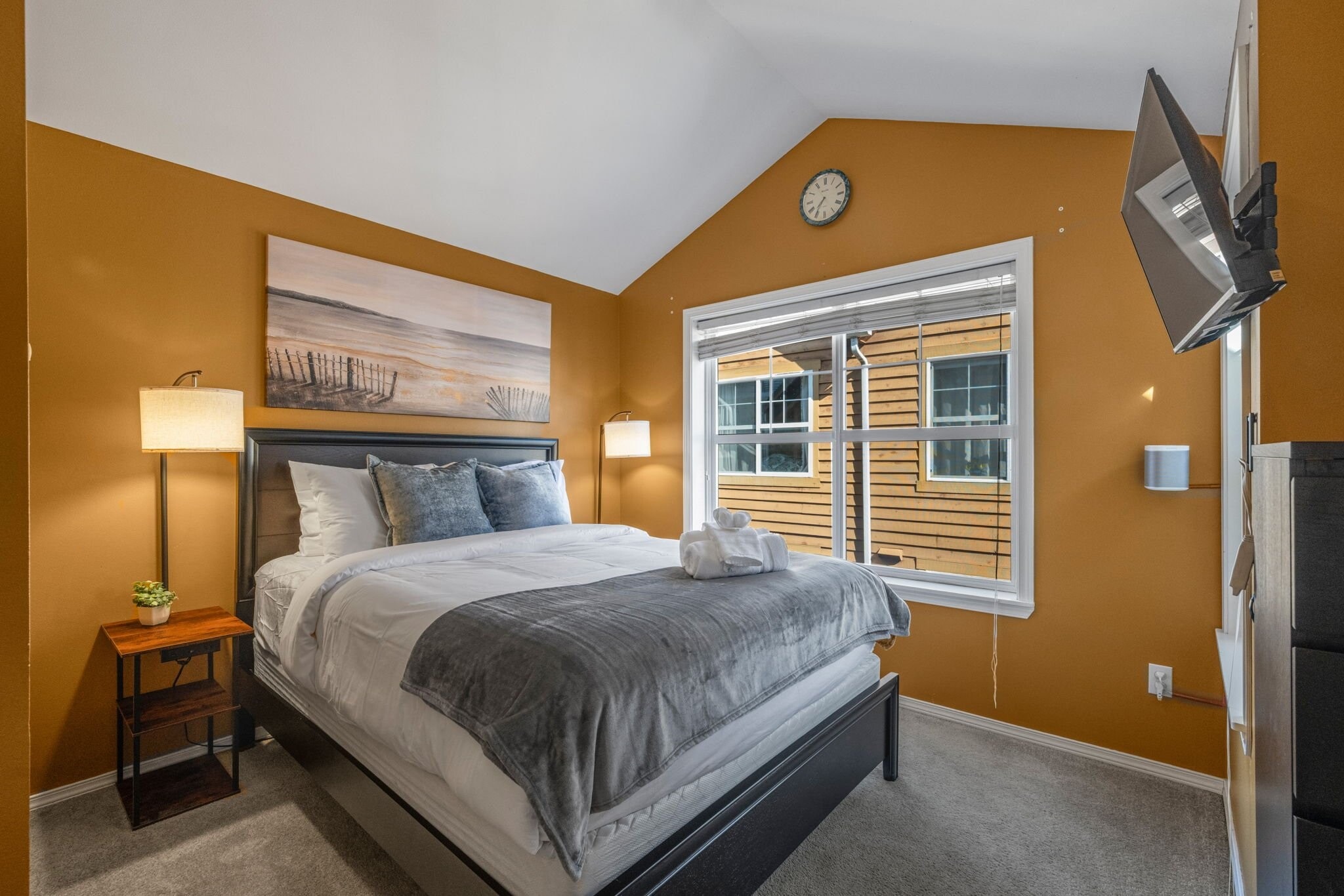 Building Photo - 931 N 35th St