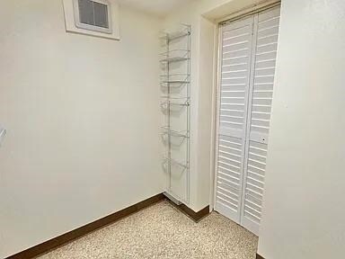 Building Photo - 902 Washington St