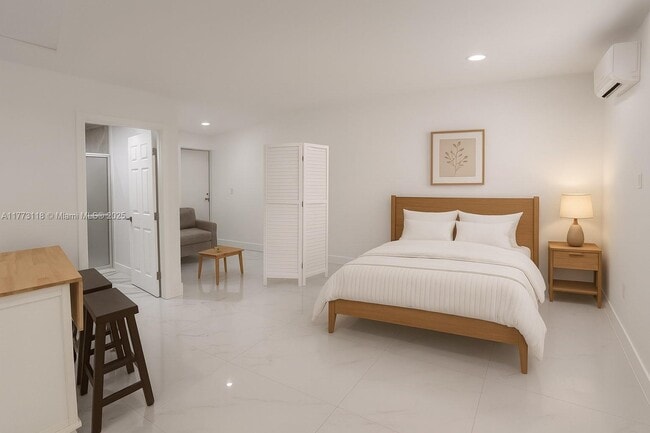 Primary Photo - 670X SW 28th Terrace