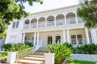 Building Photo - 1708 N Gramercy Pl