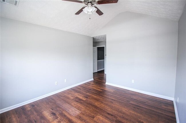 Building Photo - 6476 Portside Way