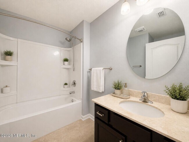 Building Photo - 138 Colorado Springs Way