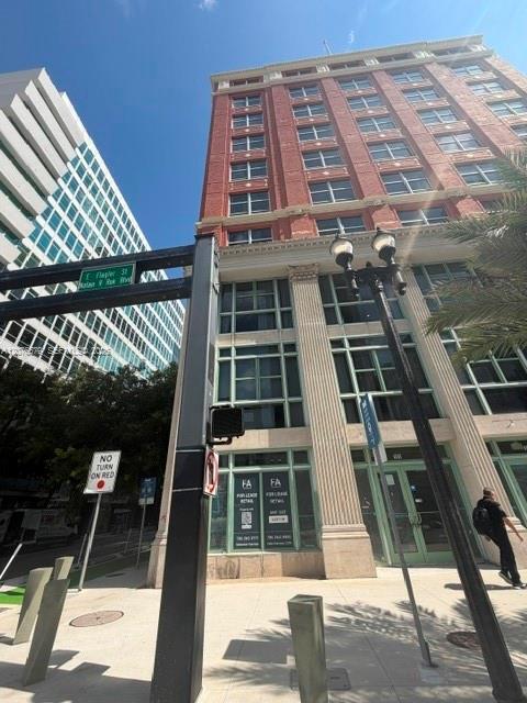 Building Photo - 111 E Flagler St