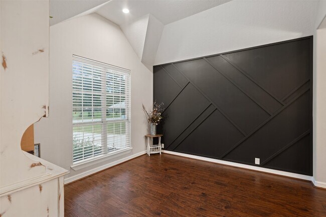 Building Photo - 29518 Timber Trail St