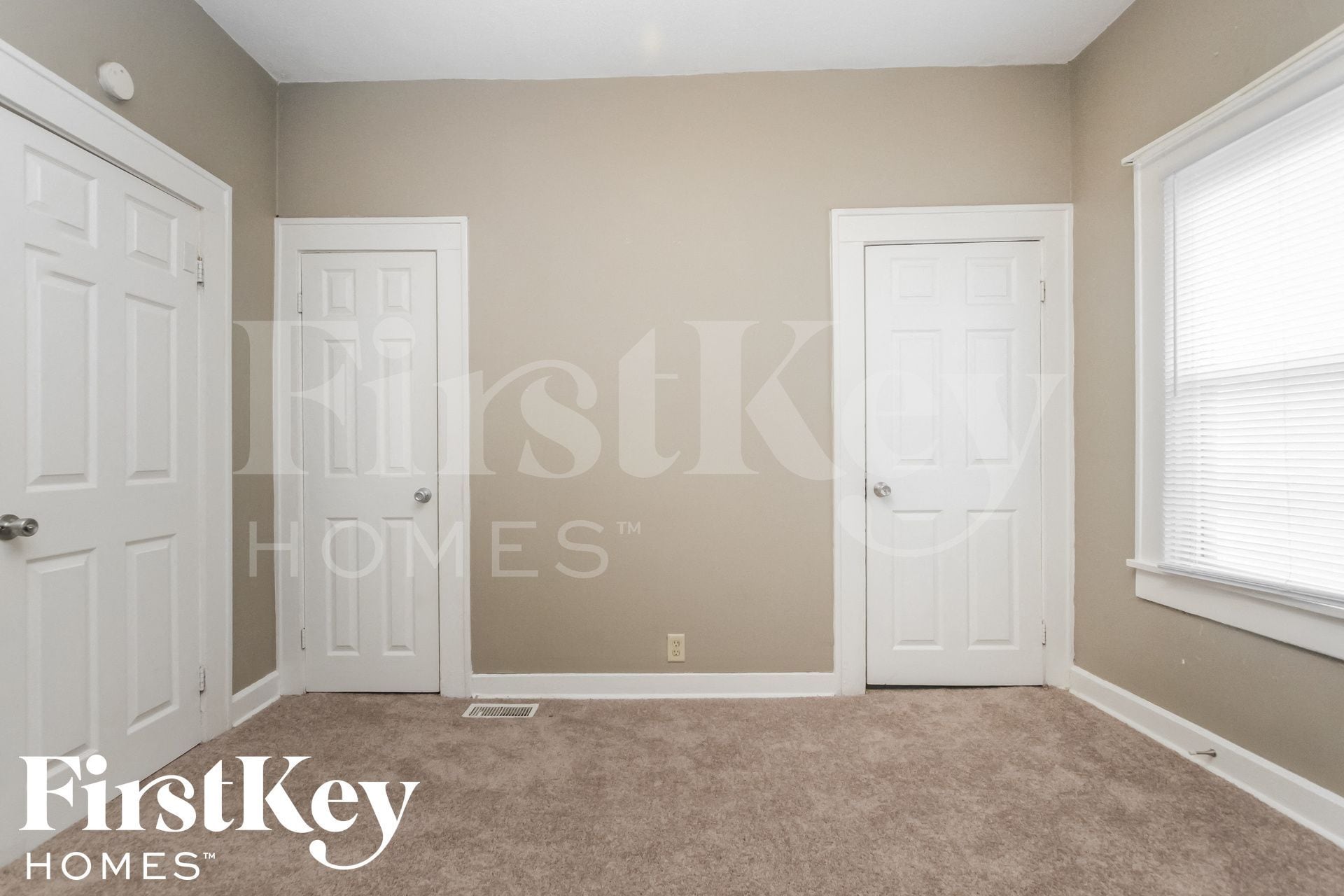 Building Photo - 2160 S Emerson Ave