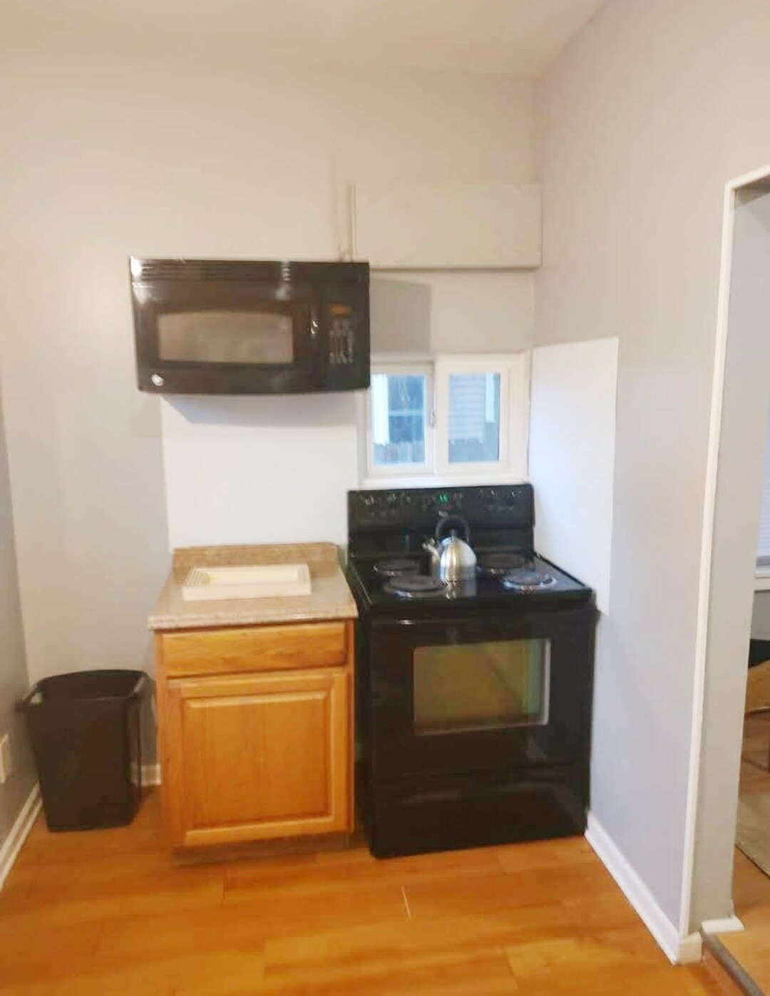 Kitchen - 13 Umberto Ave