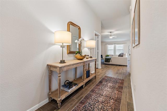 Building Photo - 137 Greenback Trl