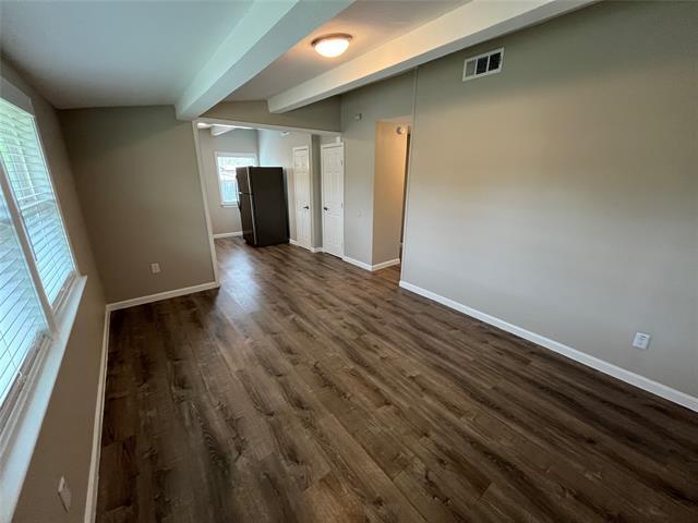 Building Photo - 718 E Daugherty Dr