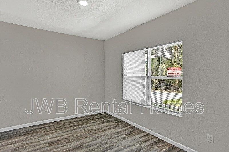 Building Photo - 14339 Gossett St