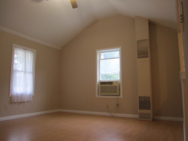 Building Photo - 10826 Lejean Dr