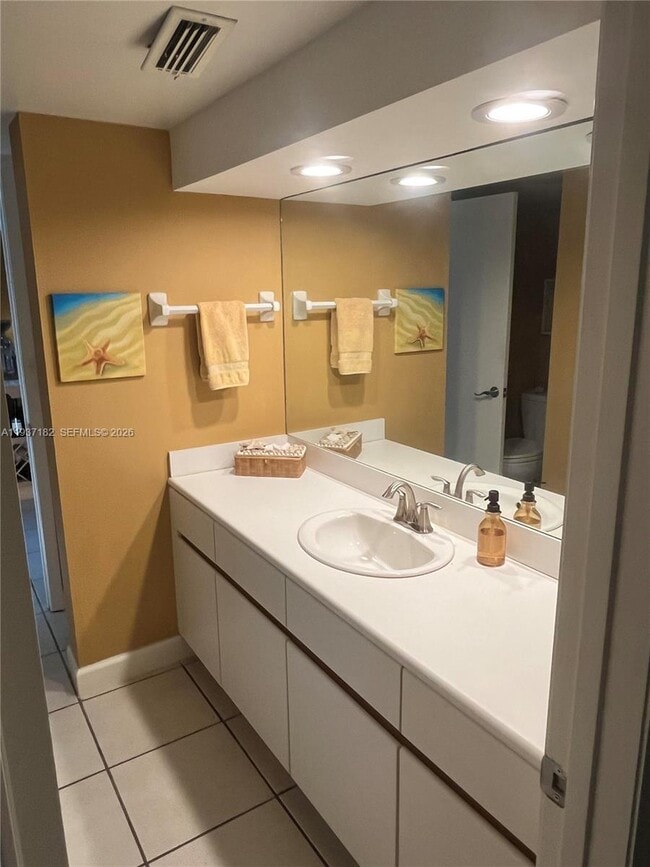 Building Photo - 202 Sanctuary Dr.