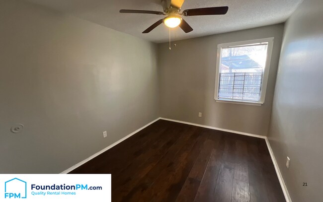 Building Photo - 1129 Catalina Rd