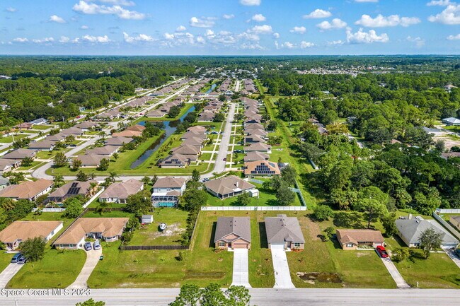 Building Photo - 2309 Jupiter Blvd SW