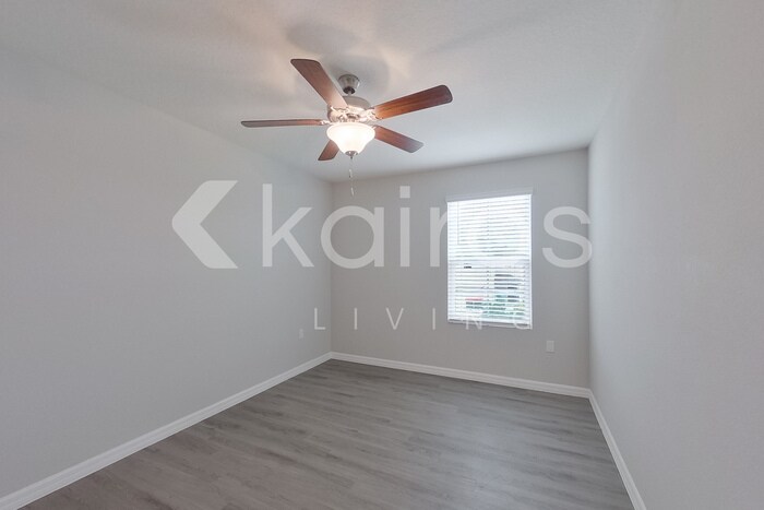 Building Photo - 8590 SW 43rd Ter