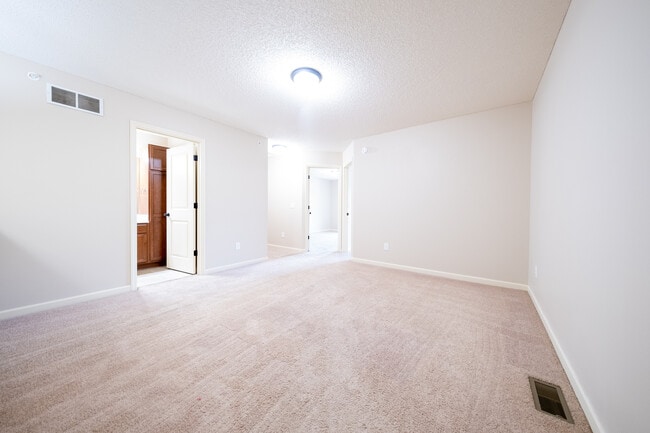 Building Photo - 2113 Cedar Grove Trail