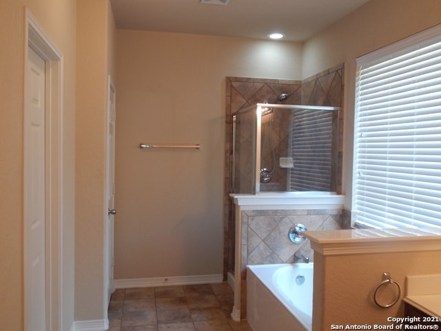 Building Photo - 14011 Caprese Hill
