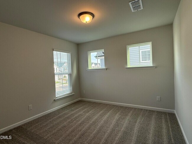 Building Photo - 5023 Reader Wy