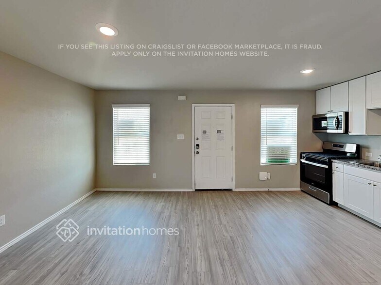 Building Photo - 5513 Verdugos Pl