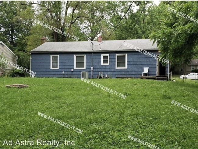 Building Photo - 9203 Vaughn Ave