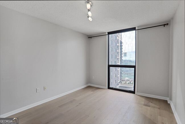 Building Photo - 1280 W Peachtree St NW