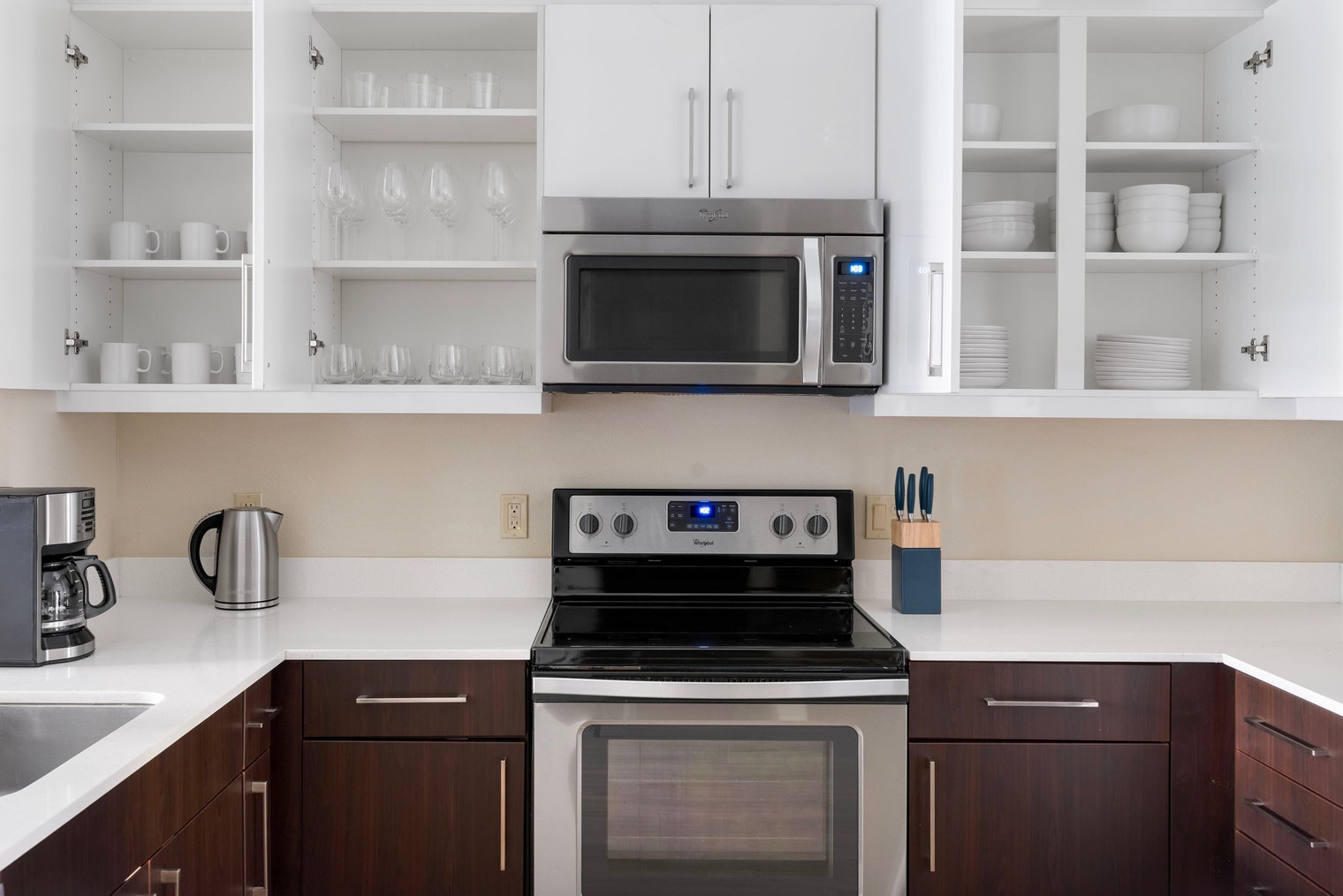 Building Photo - 5200 Iron Horse Pkwy