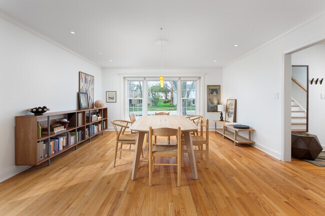 Building Photo - 1441 Calcutta Ln