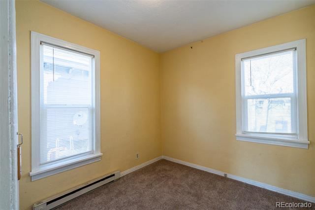 Building Photo - 906 W Colorado Ave