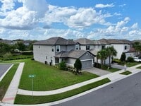 Building Photo - 1368 Blue Stem Ln