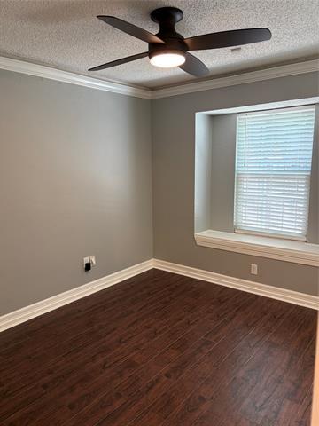 Building Photo - 1902 High Meadow Dr