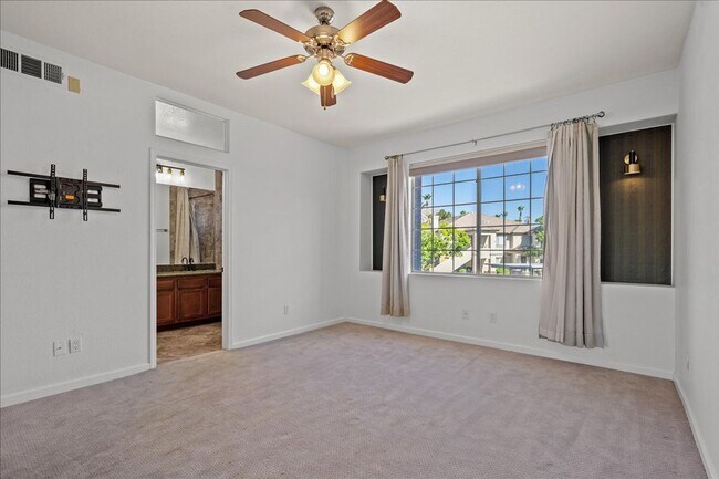 Building Photo - Spacious Open-Concept Summerlin Home with Covered Patio, Fireplace & Ensuite Bedrooms