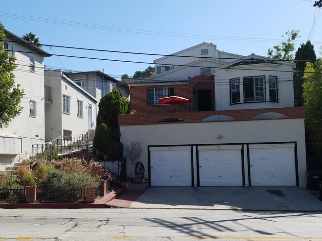 Primary Photo - 3226 Griffith Park Blvd
