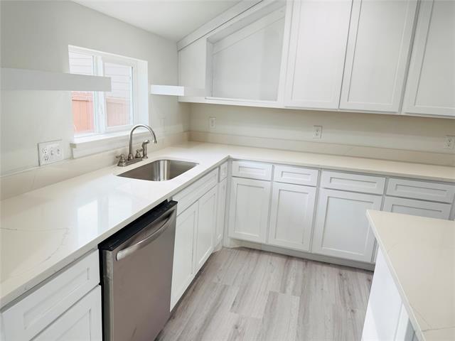 Building Photo - 1264 Cedar Haven Ave