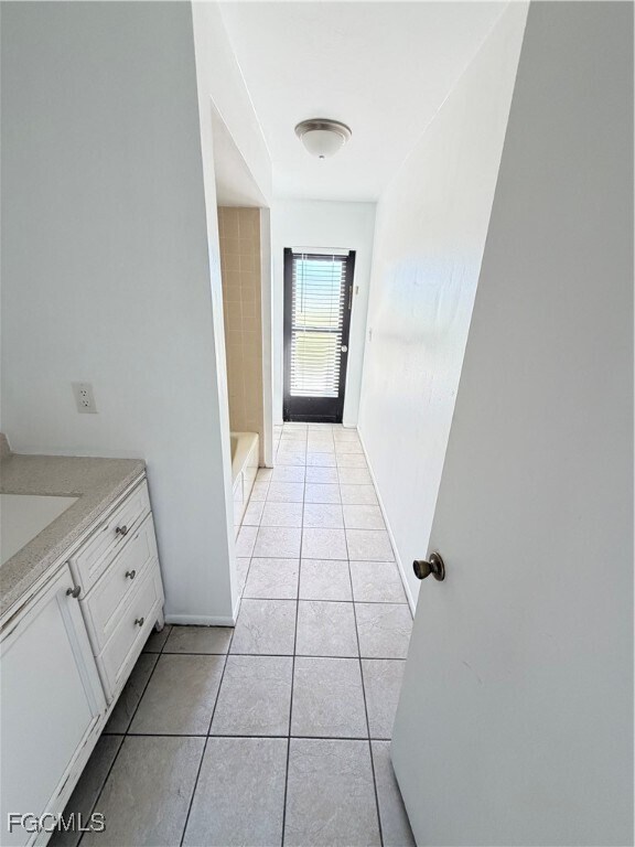 Building Photo - 3313 SE 4th Ave