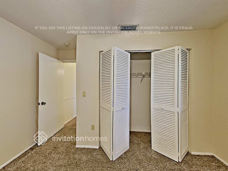 Building Photo - 5029 79th Ave Dr E