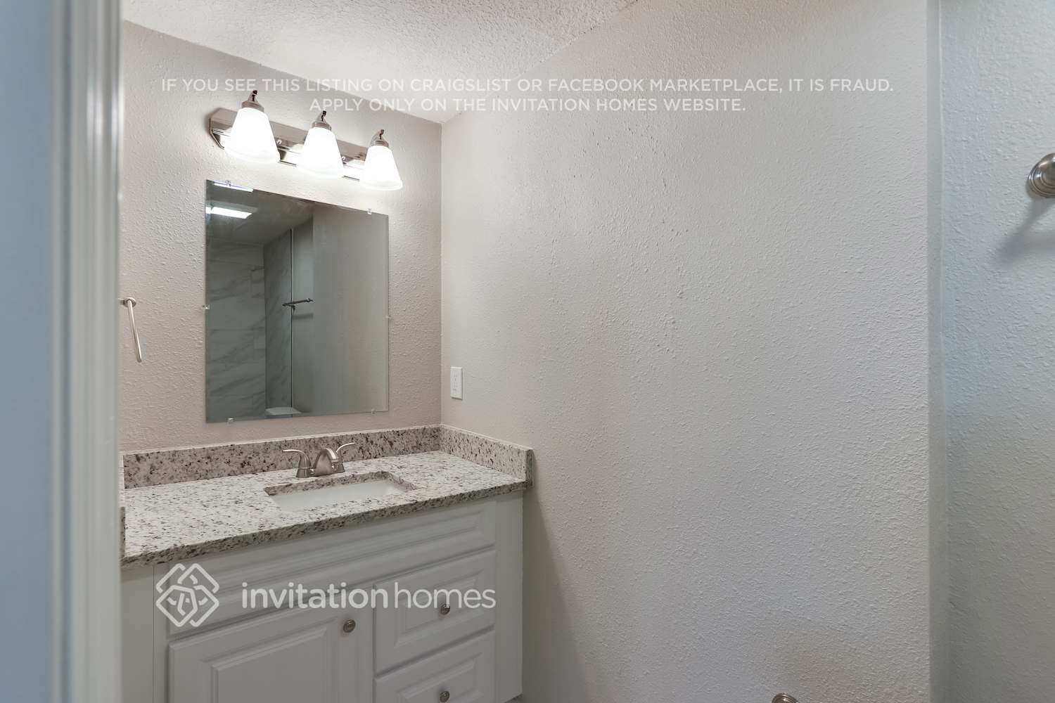 Building Photo - 3423 Garfield Dr