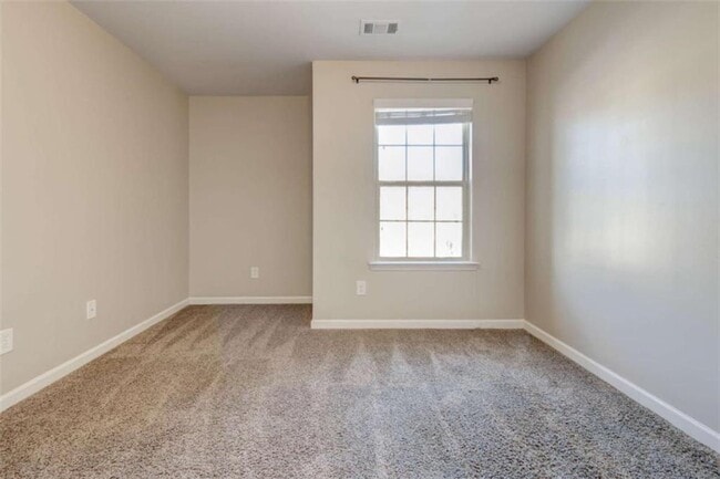 Building Photo - 7601 Summer Berry Ln