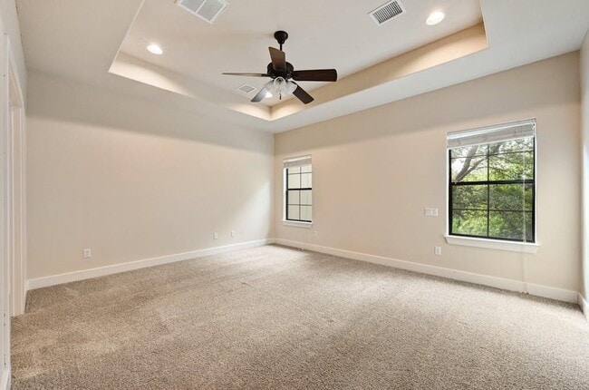 Building Photo - 1036 Liberty Park Dr