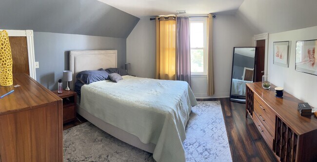 Building Photo - 1109 Townsend Ave