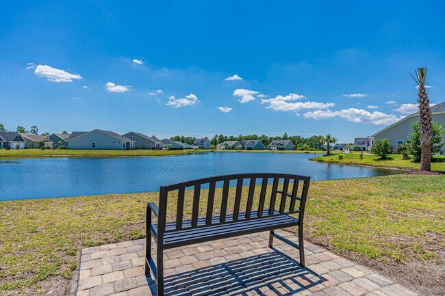 Building Photo - 3927 Nandina Ct