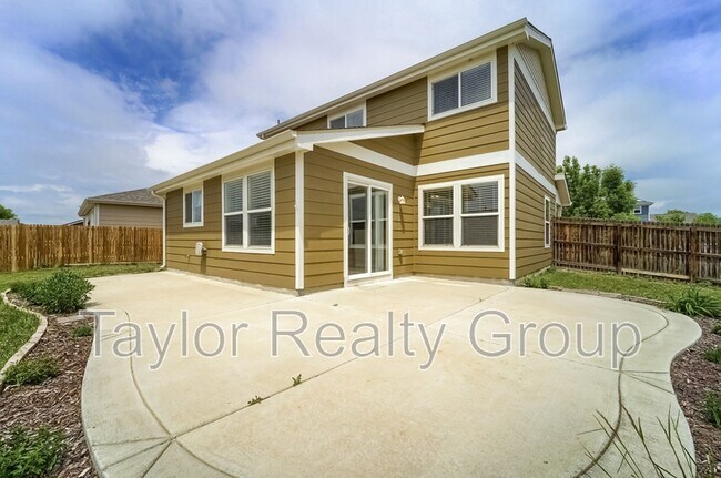 Building Photo - 851 Ponderosa Ln