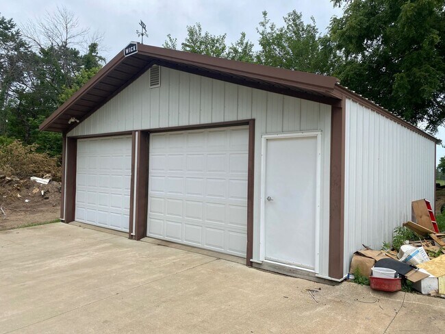 Building Photo - Acreage for Rent