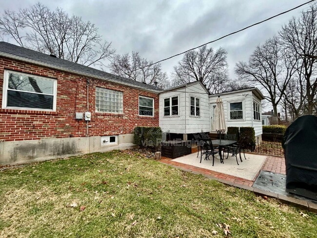 Building Photo - 1336 Lanvale Dr